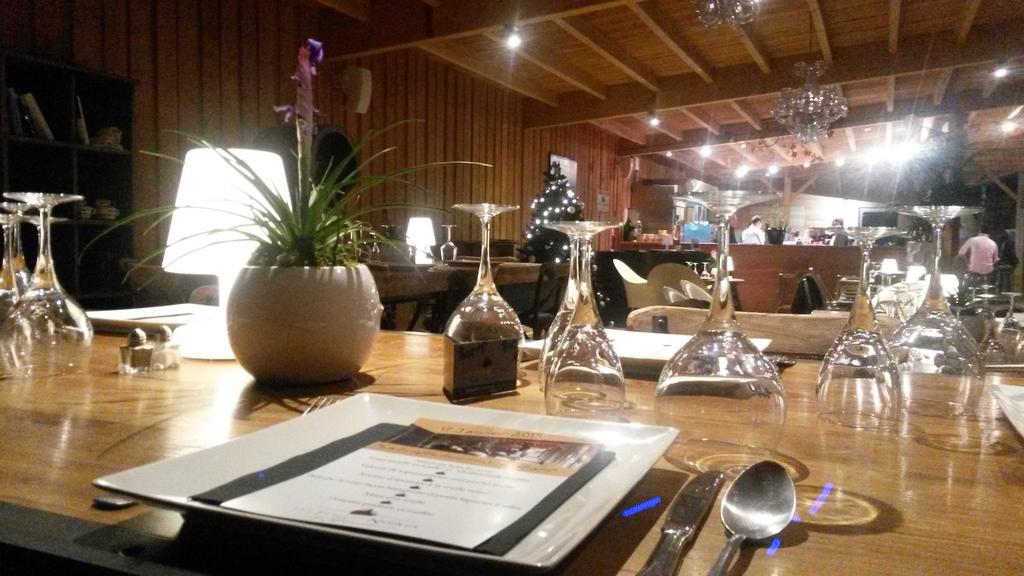 Lodges En Provence - Ecogites & Restaurant Insolites Richerenches Exterior foto